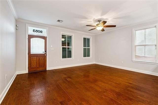 2053 Jackson Ave - Photo 2 of 10