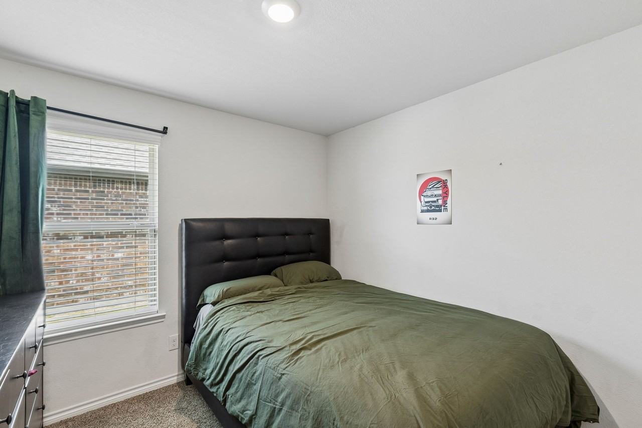 230 Mockingbird Way - Photo 7 of 21