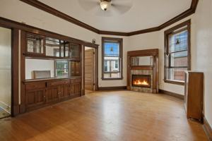 featured image of 3118 W Palmer Blvd #2R