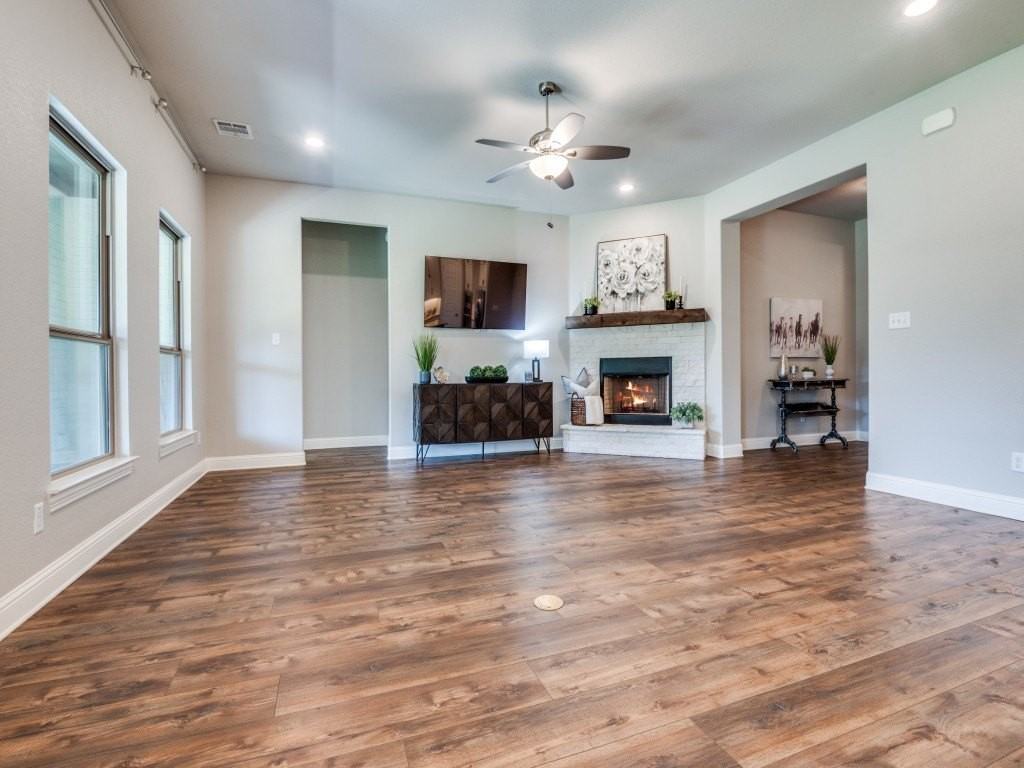334 Sahara Dr - Photo 5 of 25