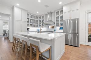 featured image of 5381 Moss Glen Dr