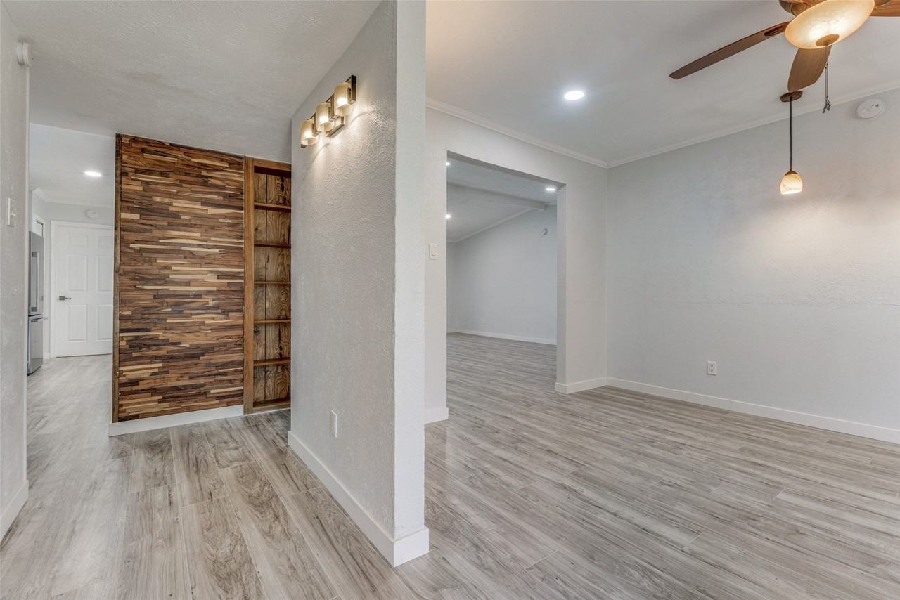 5620 Treese St - Photo 2 of 25