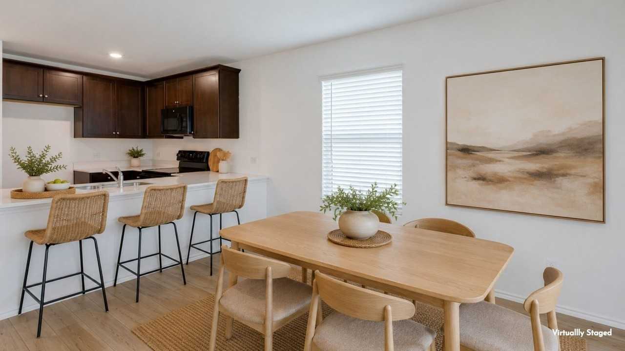 525 Dashwood Dr - Photo 6 of 26
