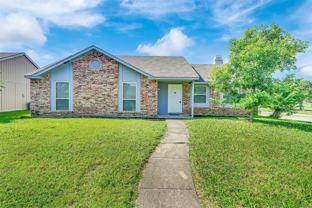 1300 Rivercrest Blvd - Photo 1 of 1