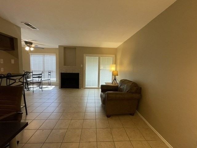 835 W Harwood Rd #C - Photo 5 of 21