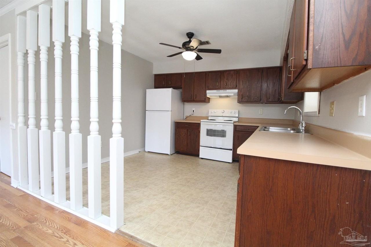 4630 Bellview Ave #B - Photo 6 of 18
