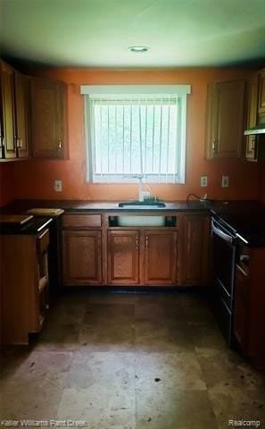 2740 Devondale Rd - Photo 3 of 6