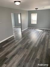 15843 Mcguire St - Photo 4 of 12