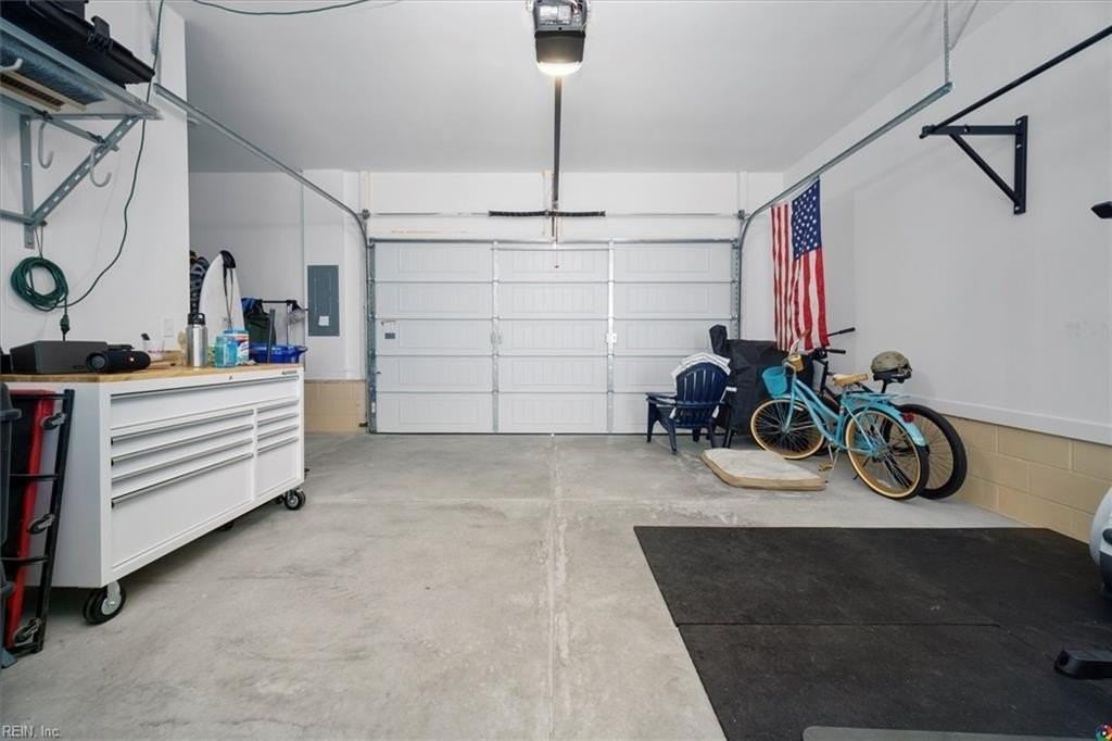 9614 21st Bay St - Photo 4 of 33
