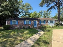 featured image of 2001 Neville Cir