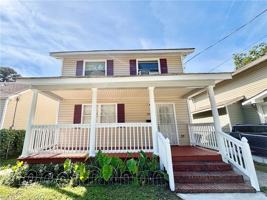 featured image of 2841 Earlscourt Ave