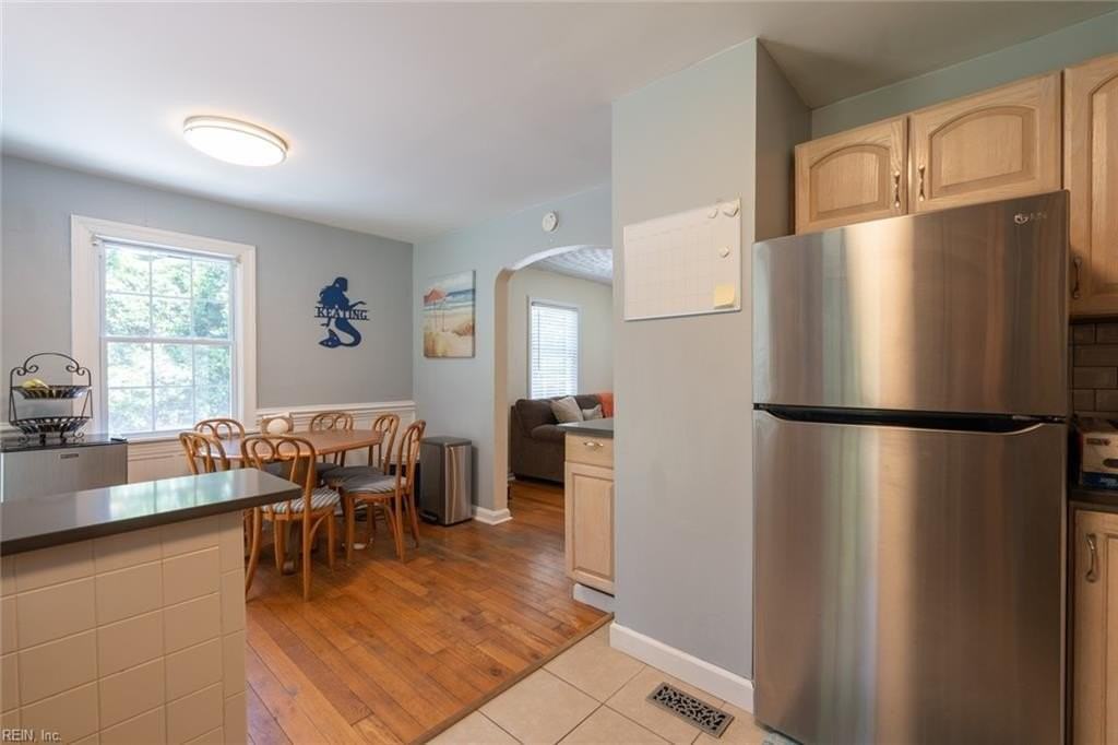 8065 W Glen Rd - Photo 7 of 44