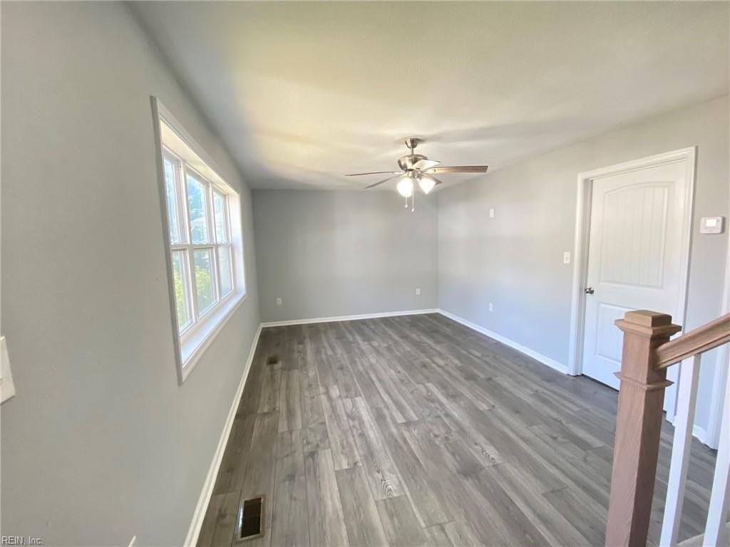 3509 Floyd St - Photo 5 of 29