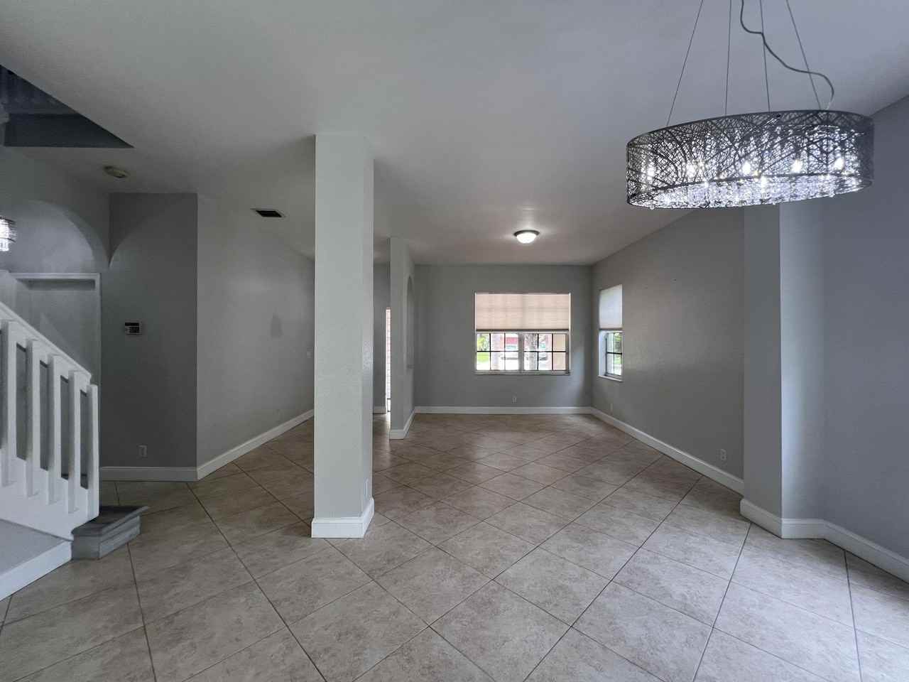 16447 Sw 1st Ct - Photo 2 of 50