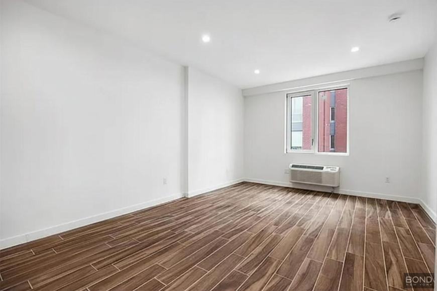 906 E New York Ave - Photo 5 of 10