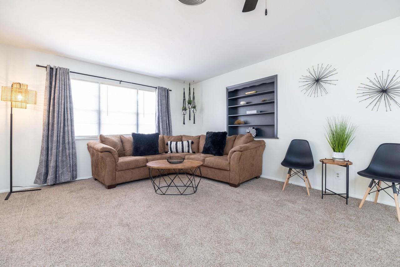 130 Greer St - Photo 6 of 45