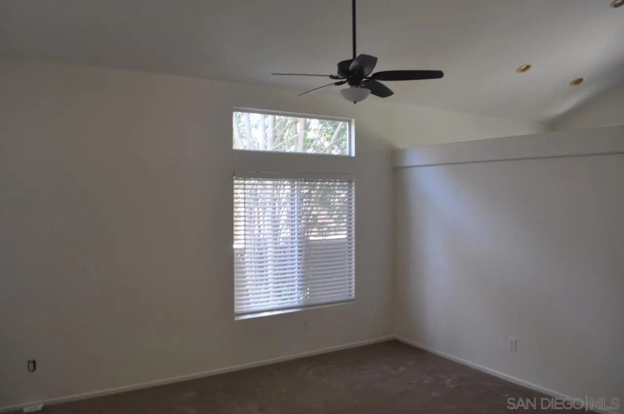 1518 Shoreacres Dr - Photo 7 of 27