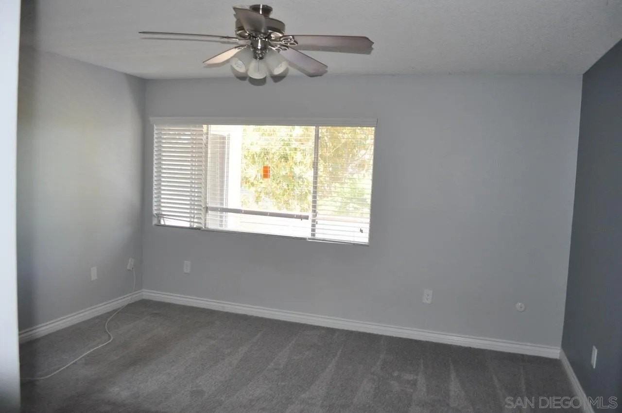6808 Hyde Park Dr #F - Photo 7 of 12