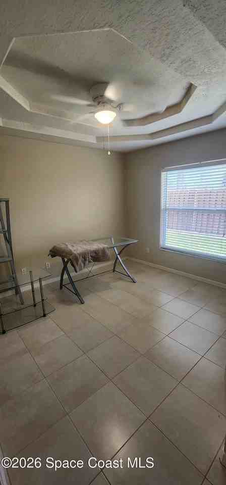 3800 Sunbeam Ct - Photo 7 of 29