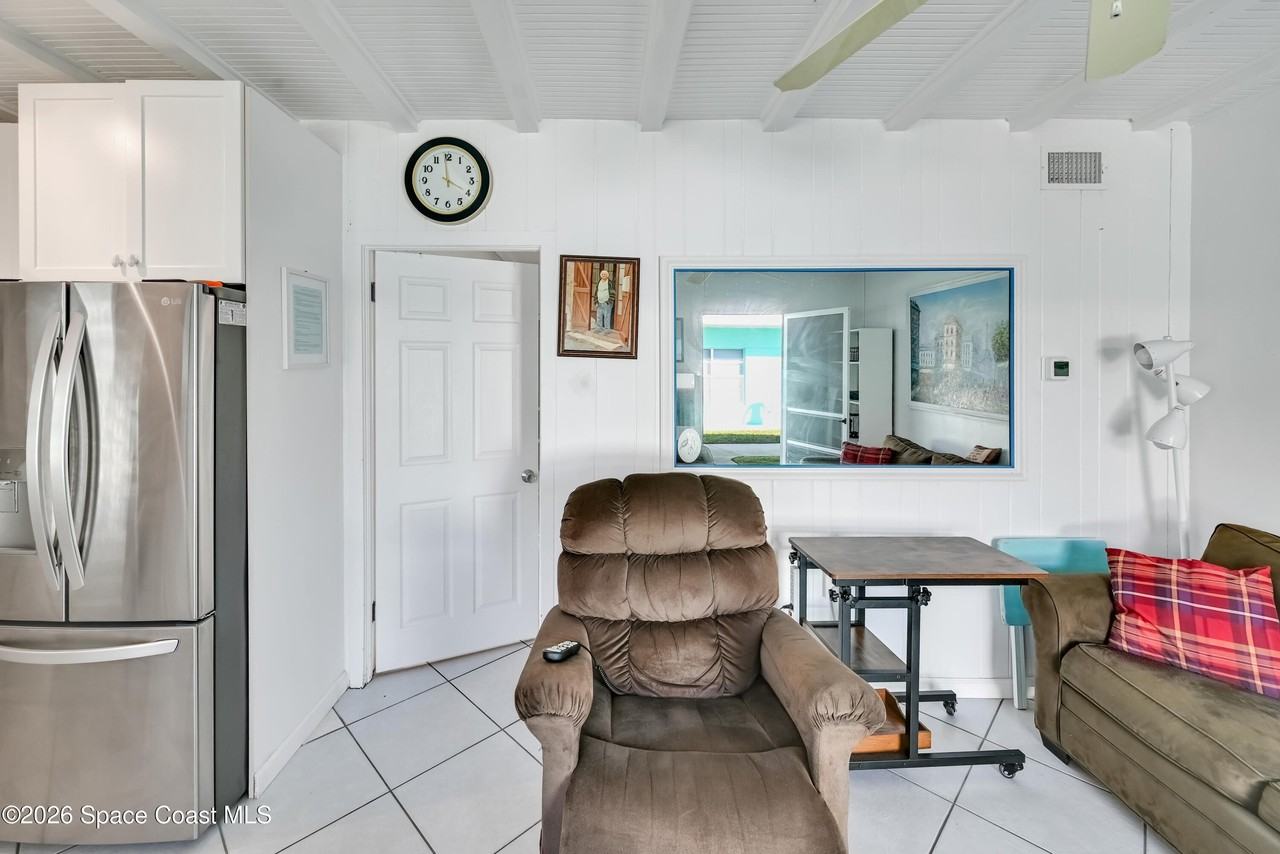 1365 S Atlantic Ave #3B - Photo 5 of 17
