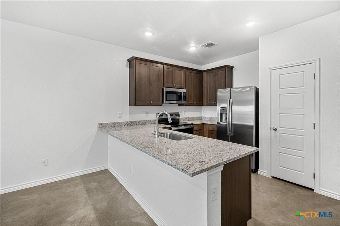 1214 Concord Dr #A - Photo 7 of 20