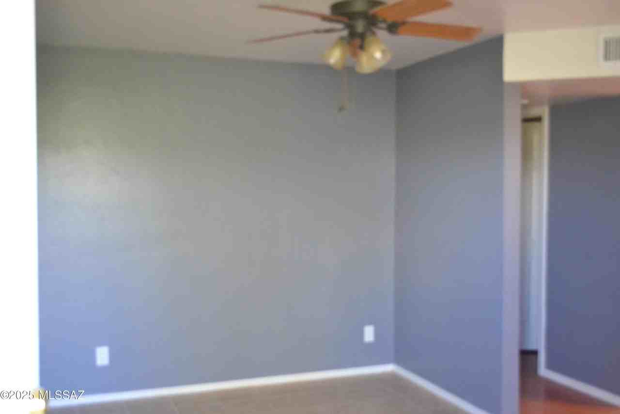455 W Kelso St #203 - Photo 2 of 13