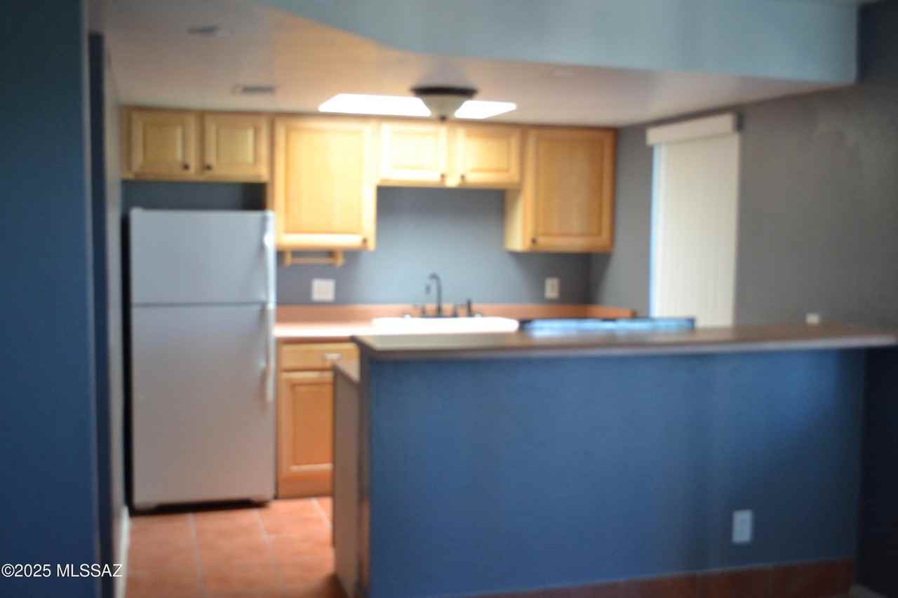 455 W Kelso St #203 - Photo 4 of 13