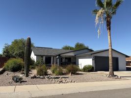 featured image of 4805 W Bayberry St