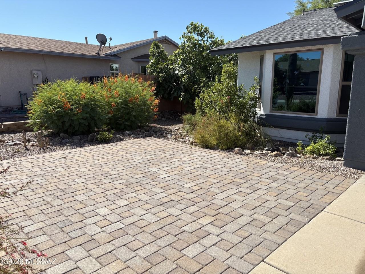 4805 W Bayberry St - Photo 2 of 29