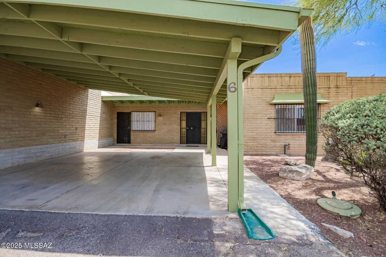 6 E Madrid Dr - Photo 2 of 26
