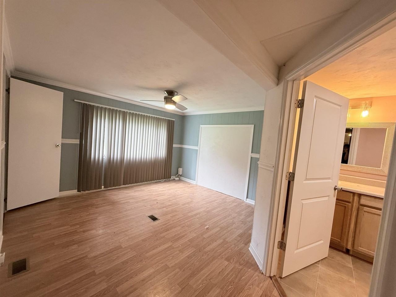 2596 Eddie Rd - Photo 4 of 9