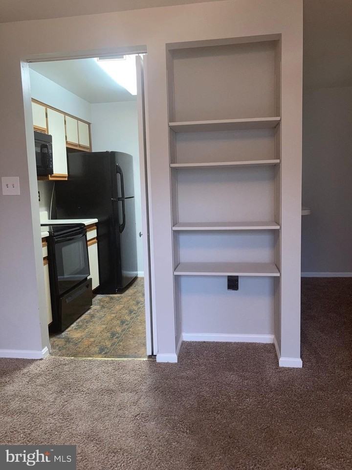 1117 Castle Harbour Way #2D - Photo 6 of 40