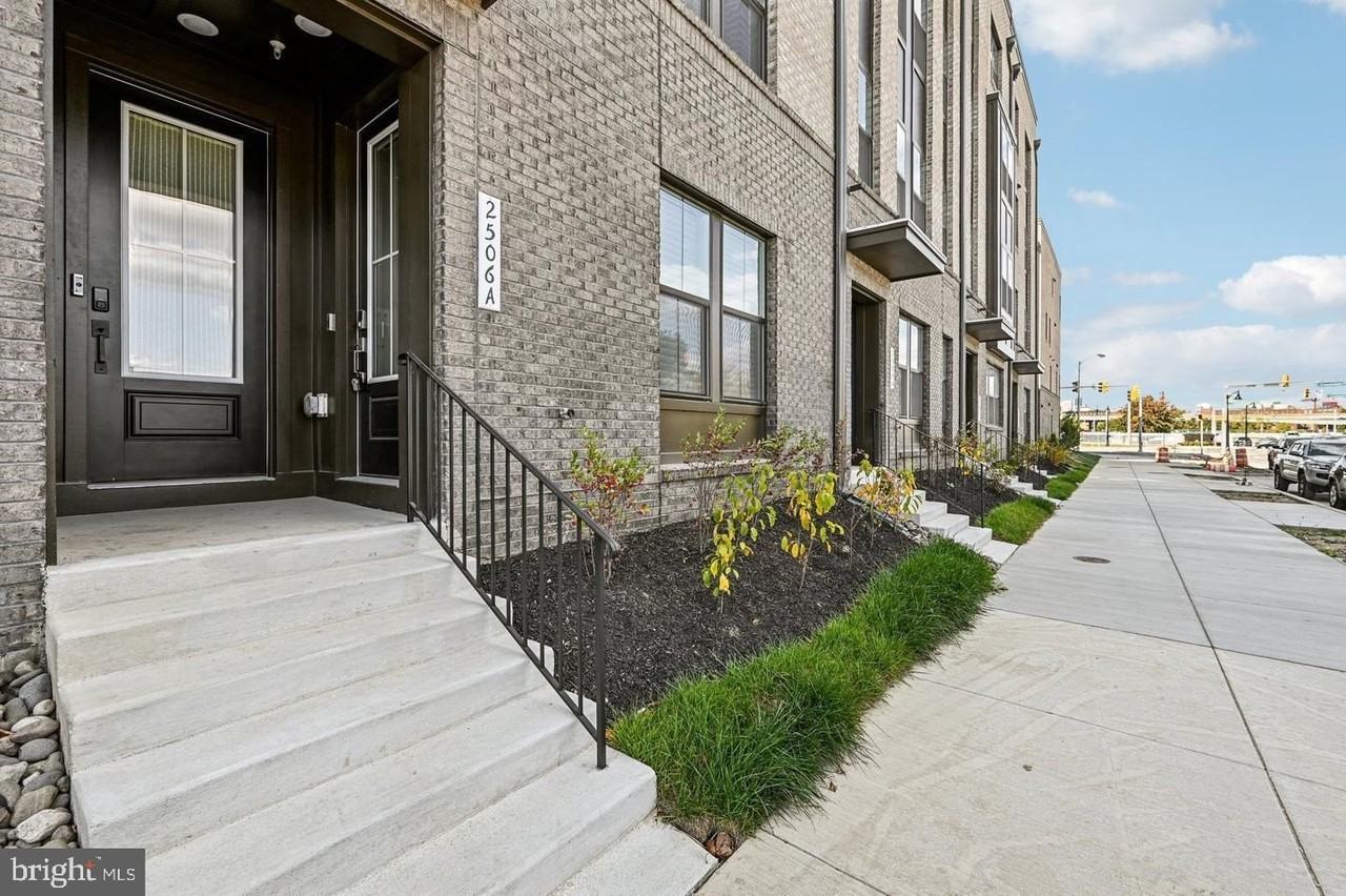 2506 W Peninsula Dr #301A
