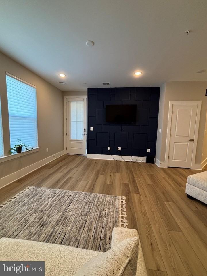 2506 W Peninsula Dr #301A - Photo 2 of 12