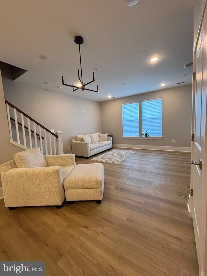 2506 W Peninsula Dr #301A - Photo 4 of 12