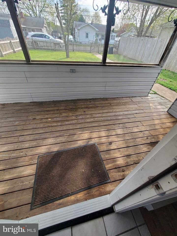 1314 1st Rd - Photo 2 of 19