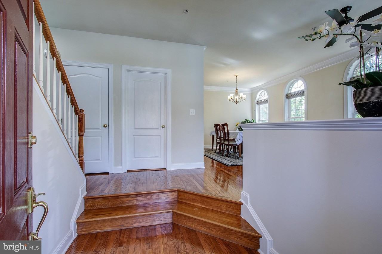 22100 Fair Garden Ln - Photo 4 of 34