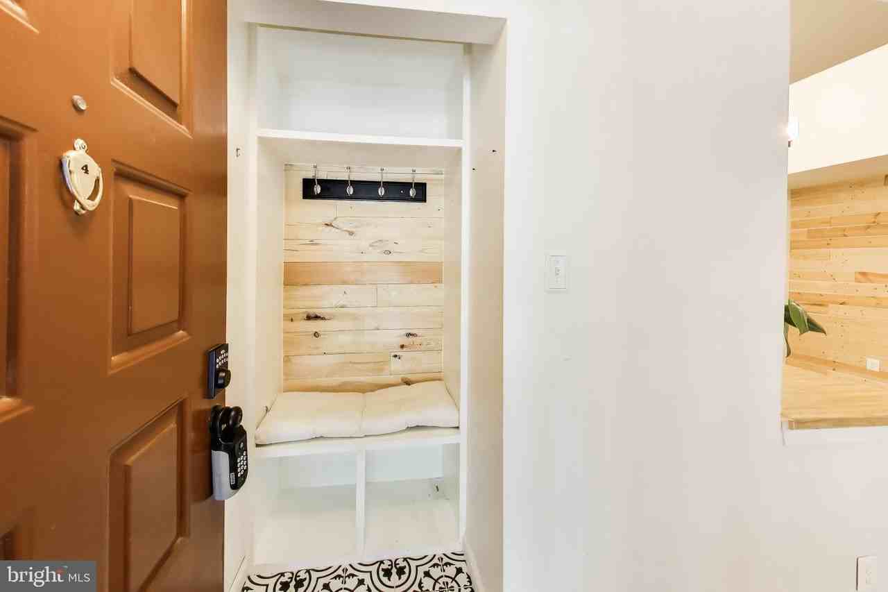 13117 Wonderland Way #4 - Photo 5 of 40