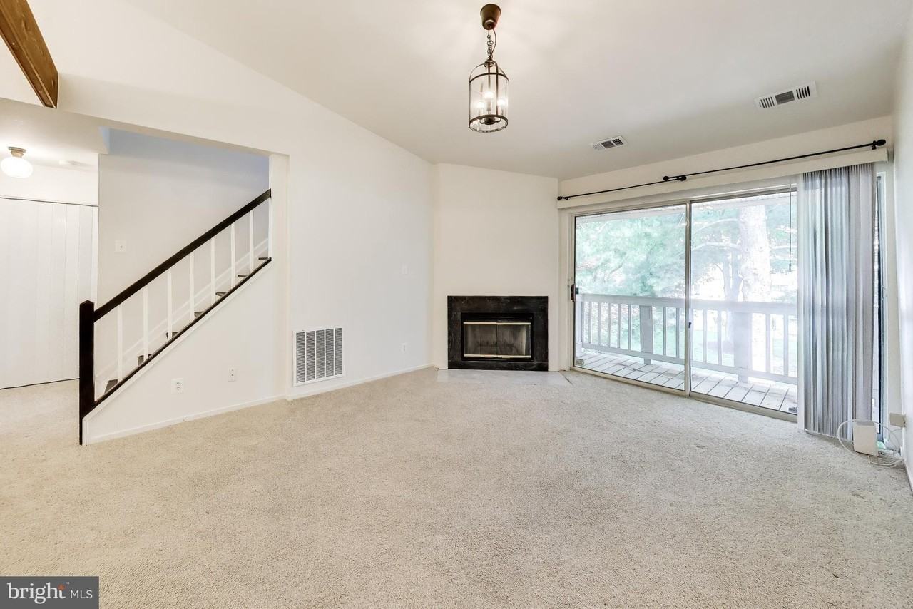 13117 Wonderland Way #4 - Photo 7 of 40