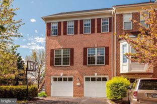 13724 Valley Oak Cir - Photo 1 of 1