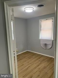 223 Kinsley Rd - Photo 3 of 12