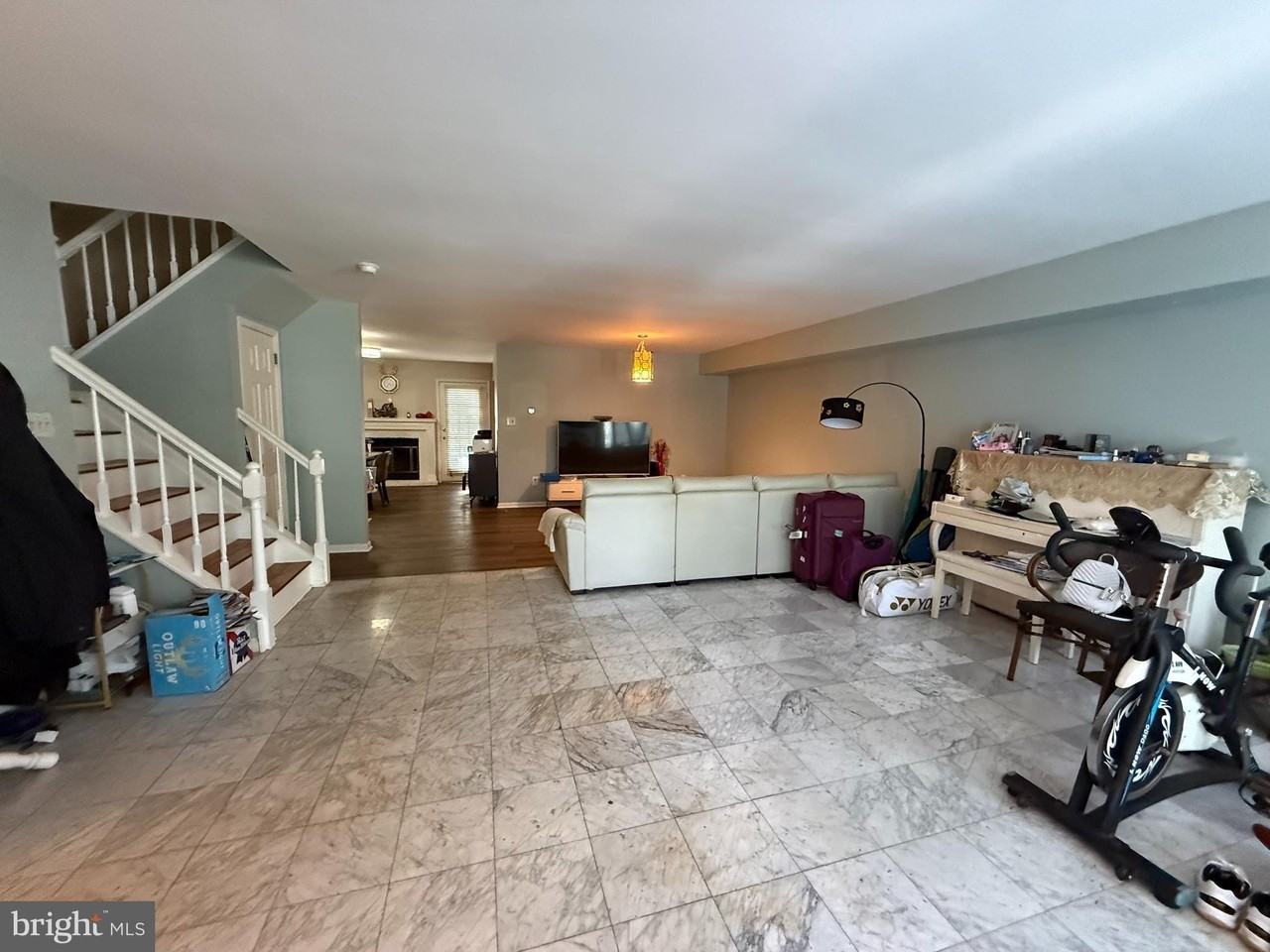 4 Kensington Ct - Photo 4 of 32
