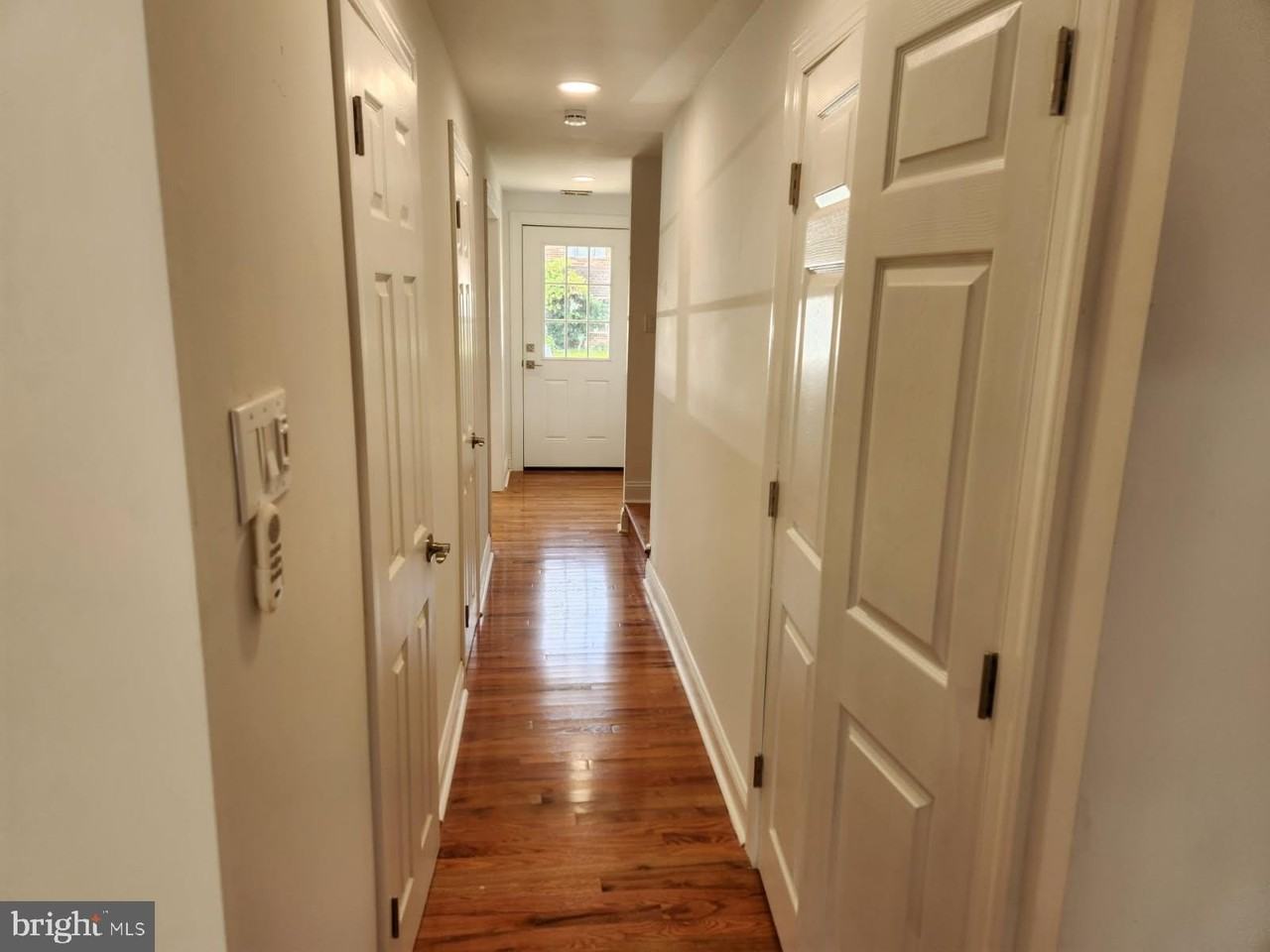 7 Constitution Ave - Photo 6 of 27