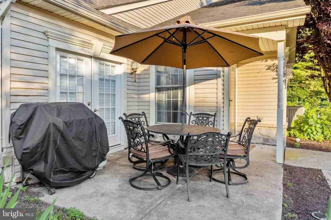 319 Starflower Ln - Photo 6 of 26