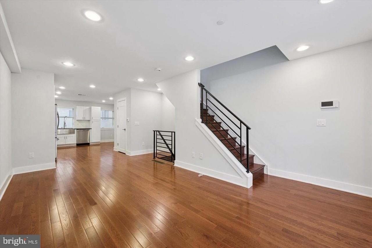 192 W Oxford St - Photo 5 of 15