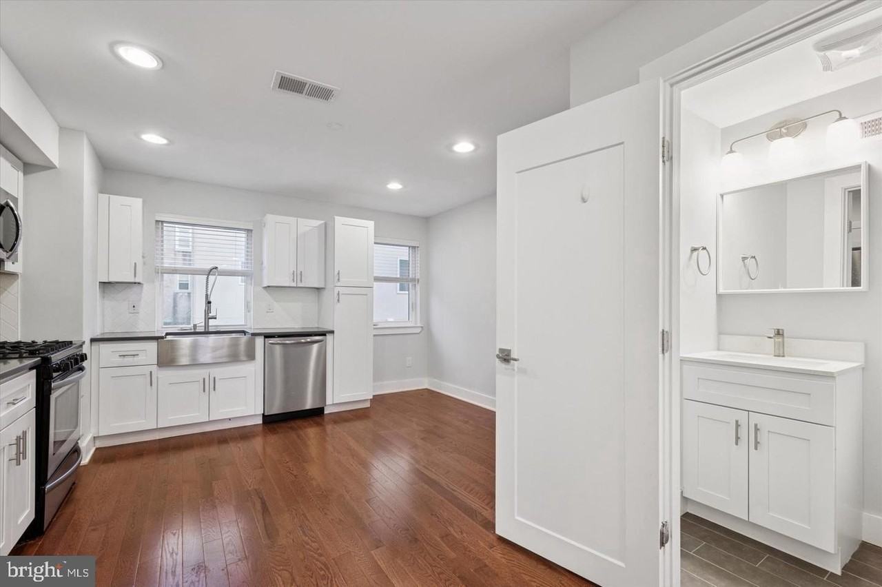 192 W Oxford St - Photo 6 of 15