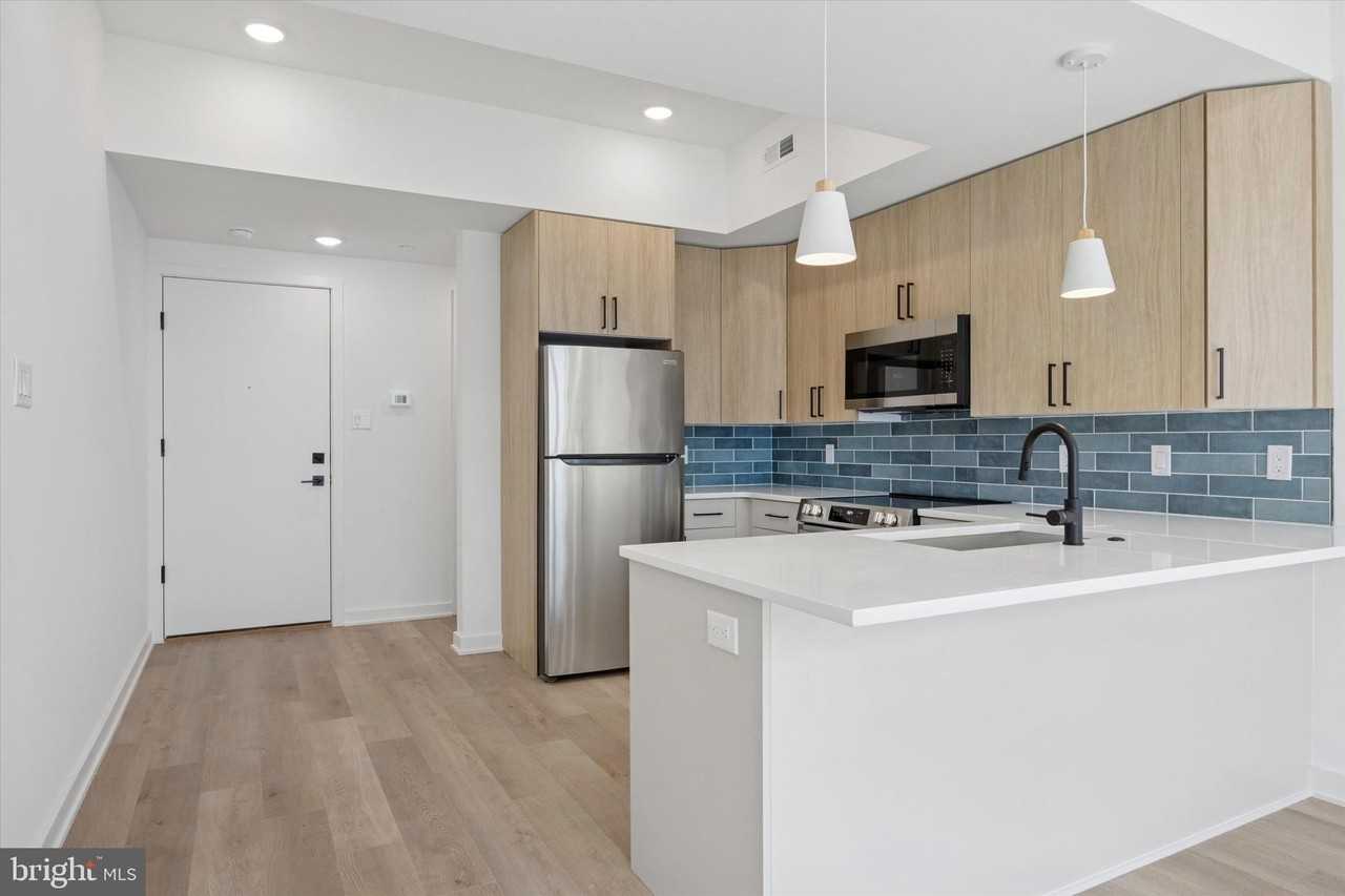 2020 Frankford Ave #306 - Photo 3 of 14