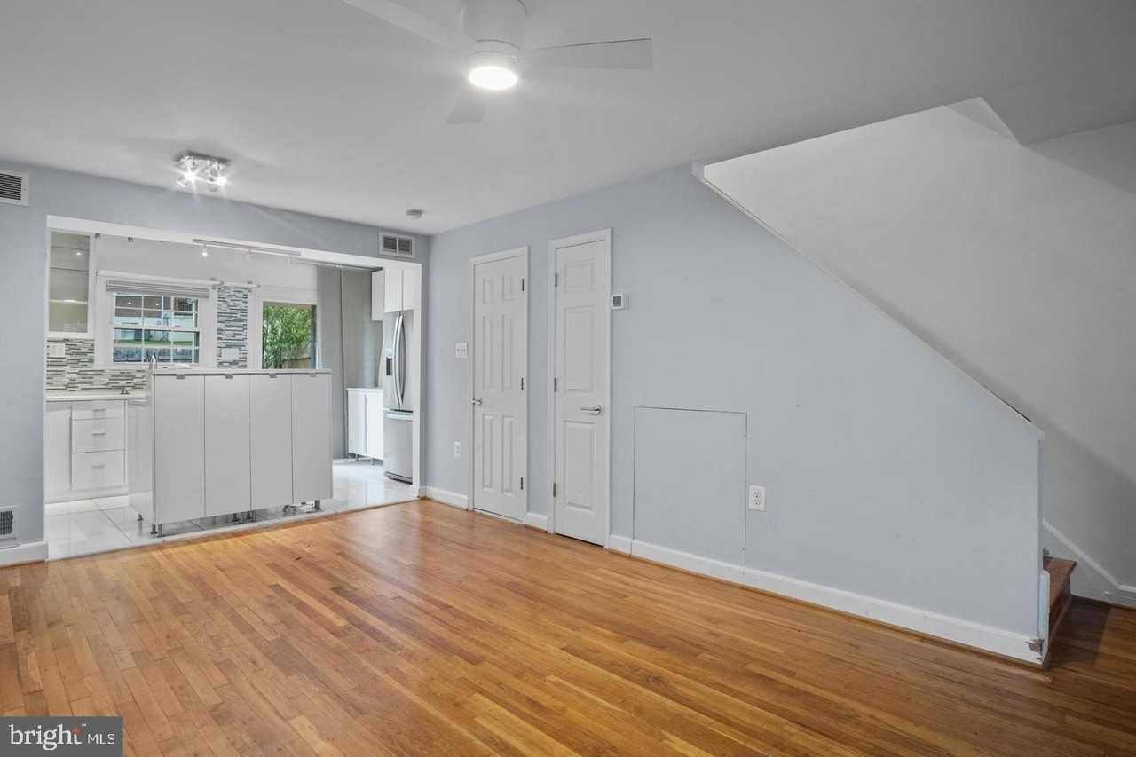 350 James St #378 - Photo 3 of 19