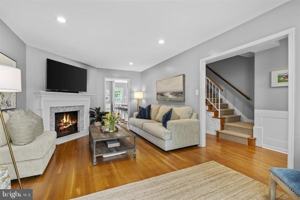 featured image of 6707 Melrose Dr