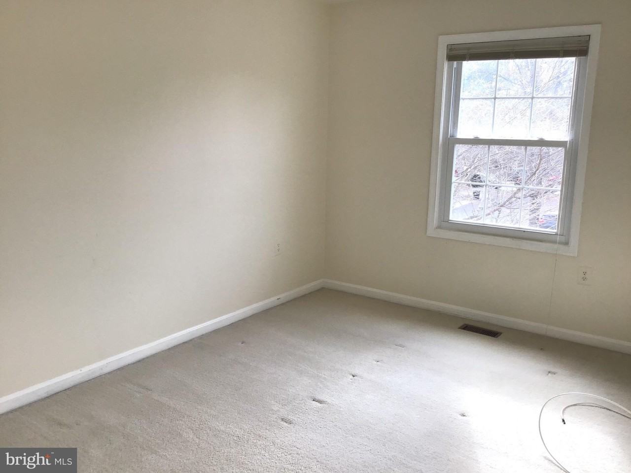 9354 Mccarthy Woods Ct - Photo 3 of 15
